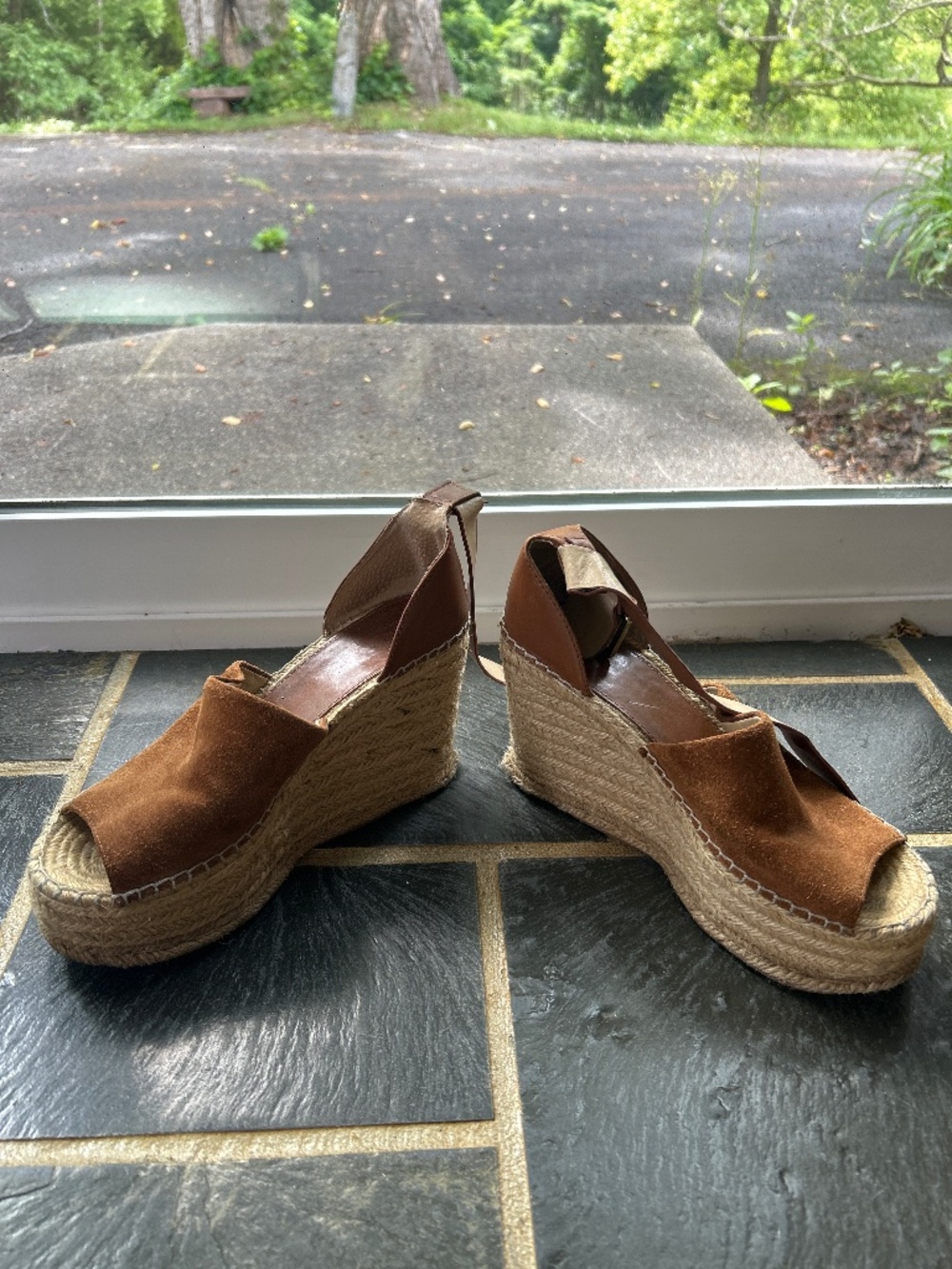 Suede espadrille wedge